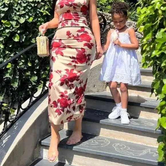 Floral dress - Picture 3 of 5